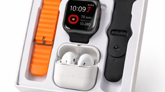 2-in-1 Smartwatch with Wireless Earbuds
