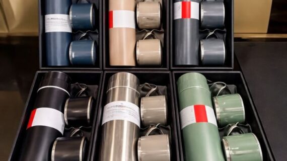 Vacuum Flask Gift Set